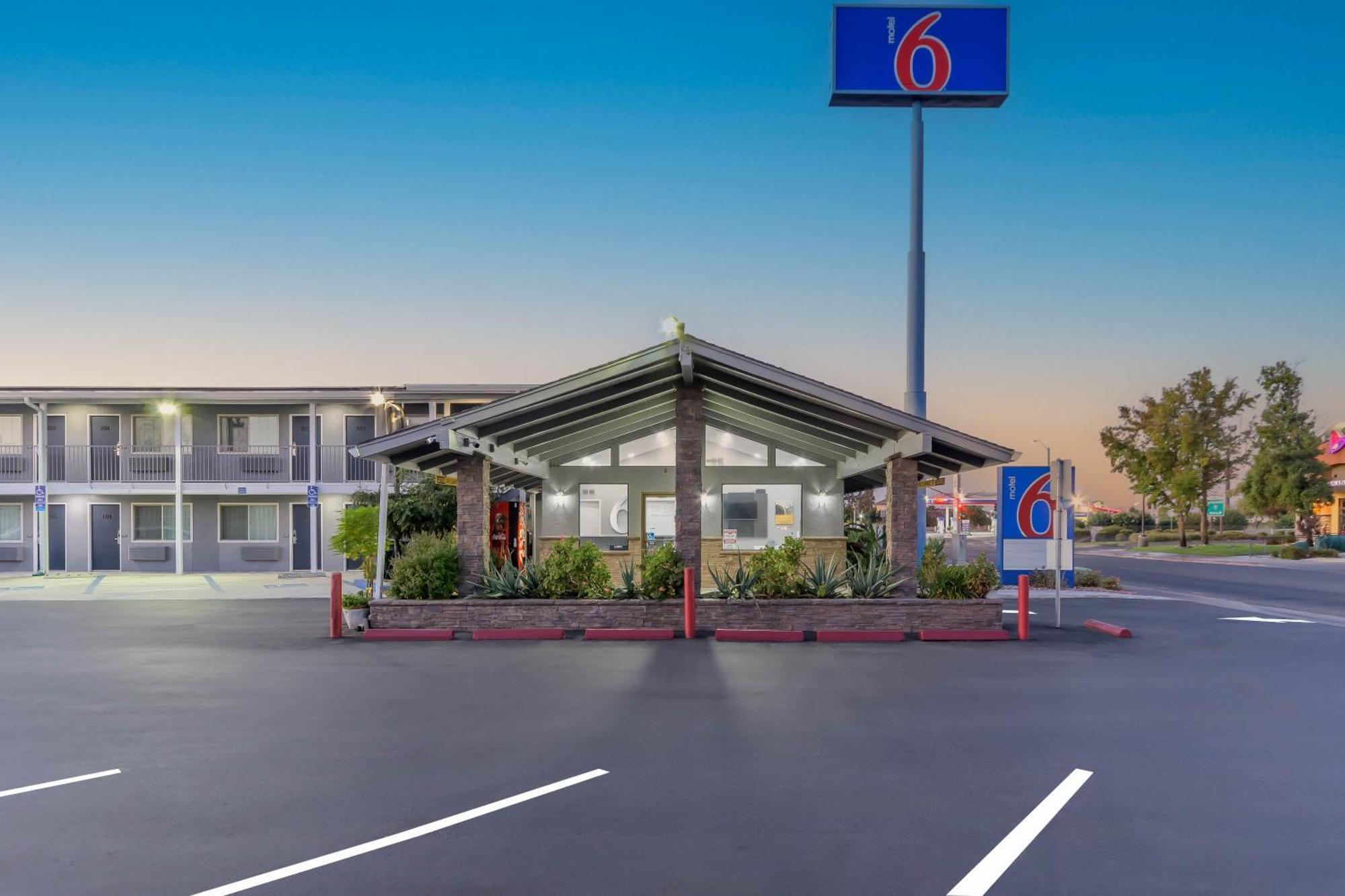 Motel 6-Willows, Ca Bagian luar foto